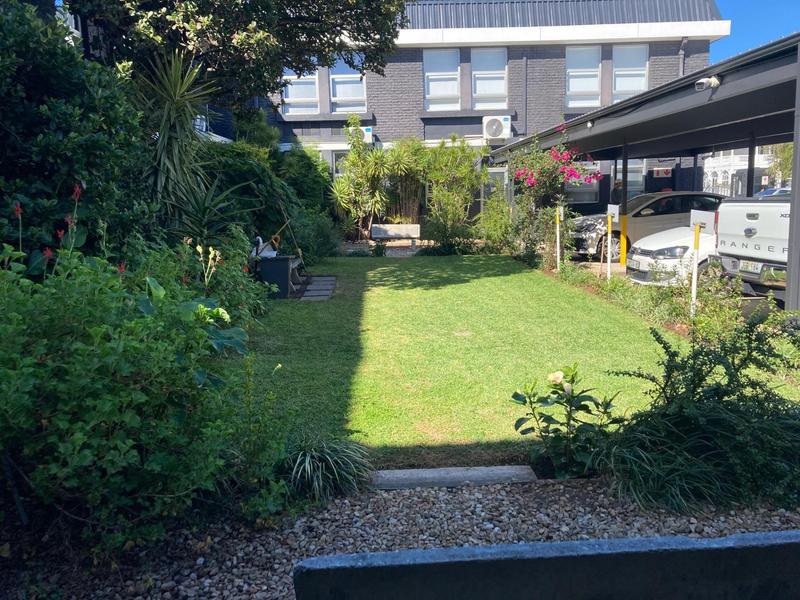 To Let Commercial Property for Rent in Walmer Eastern Cape